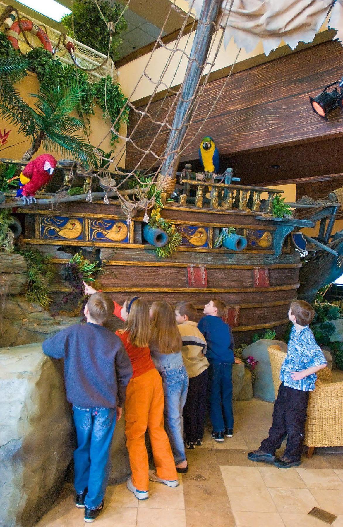 Castaway Bay By Cedar Point Resorts Сандъски Екстериор снимка